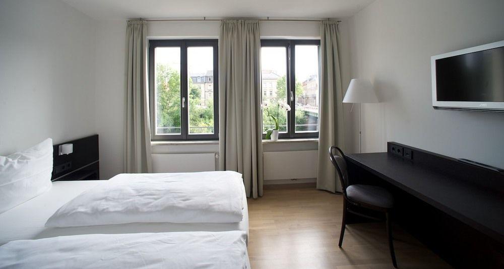 באמברג Tandem Hotel מראה חיצוני תמונה