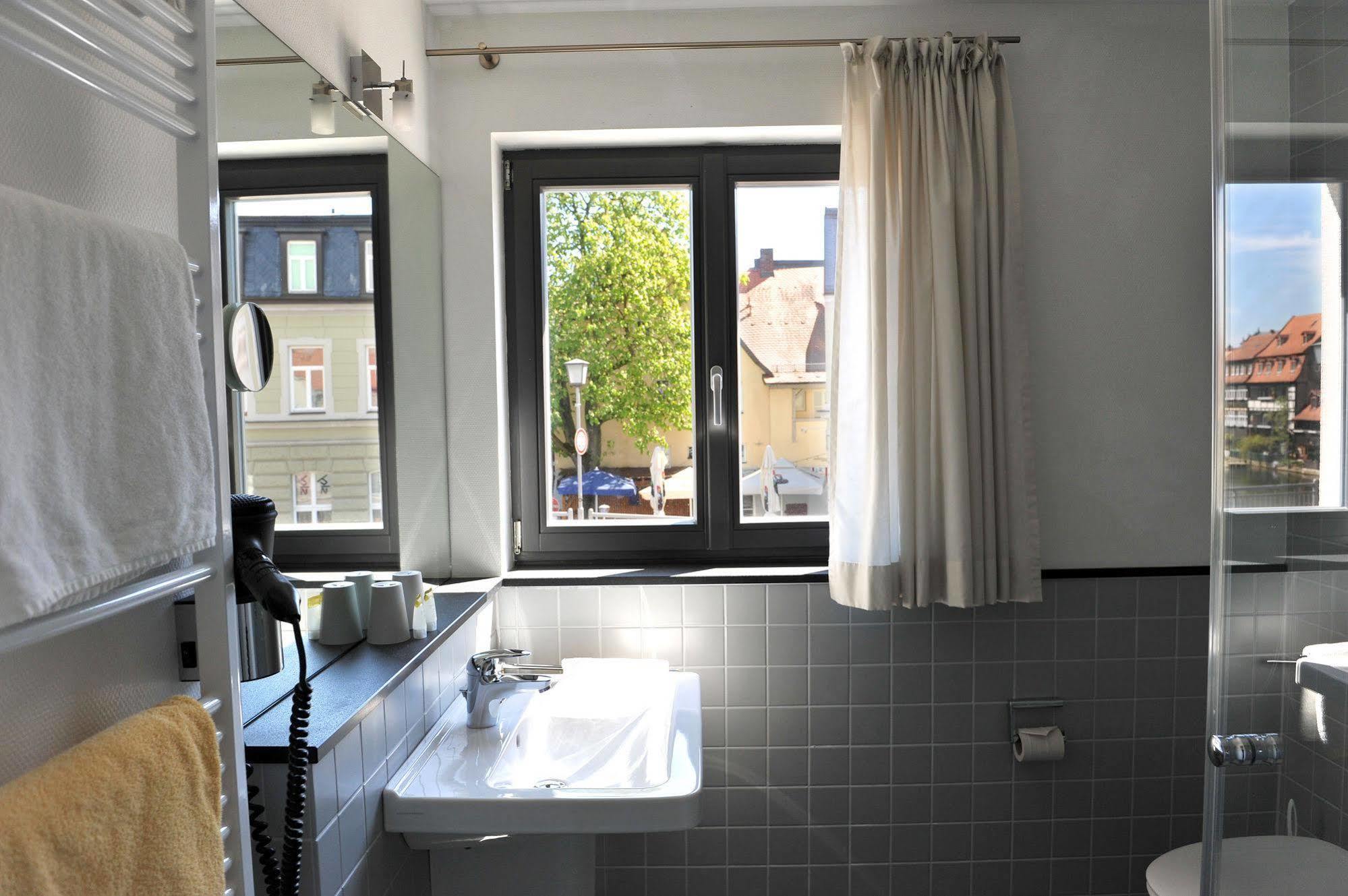 באמברג Tandem Hotel מראה חיצוני תמונה